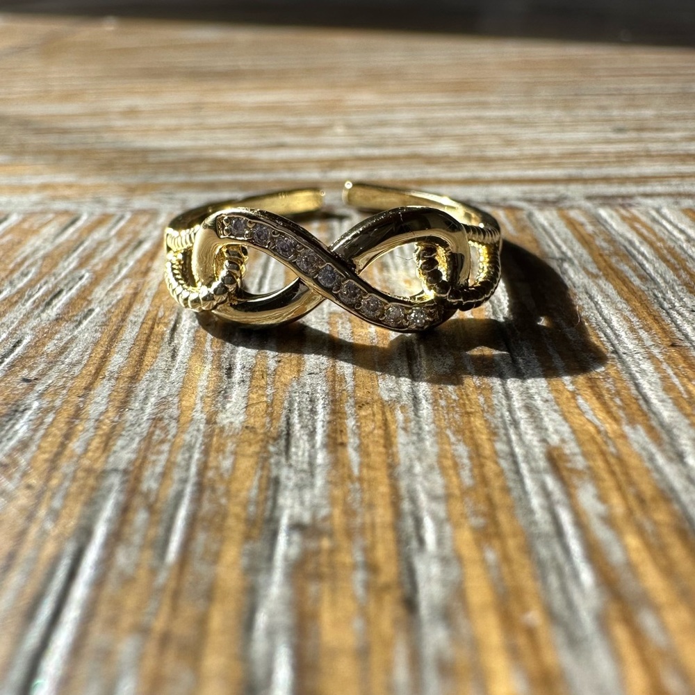 Fashion Infinity Ring